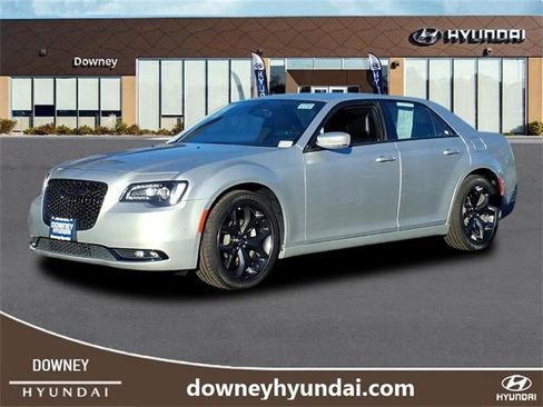 Used 2023 Chrysler 300 S image 6