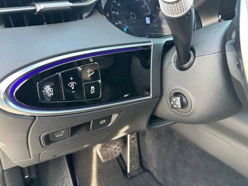 Used 2023 Genesis GV70 2.5T w/ Sport Prestige Package image 24