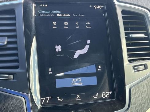 Used 2021 Volvo XC90 T6 Momentum image 34