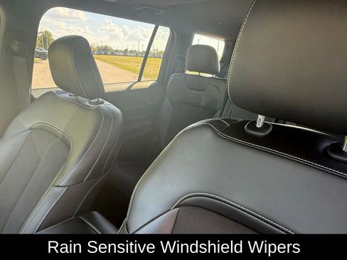 Certified 2025 Jeep Grand Cherokee L Altitude image 24