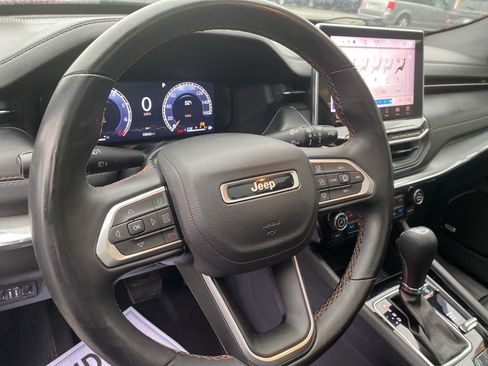 Certified 2022 Jeep Compass Limited w/ (RED) Package image 22