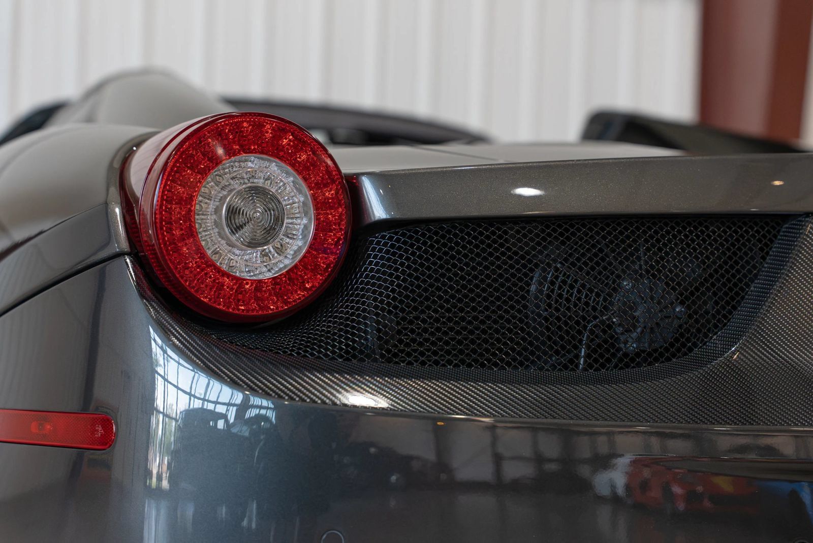 Used 2013 Ferrari 458 Spider RWD image 21