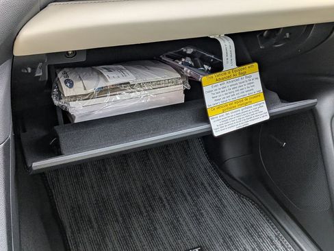 New 2026 Subaru Ascent Limited image 26