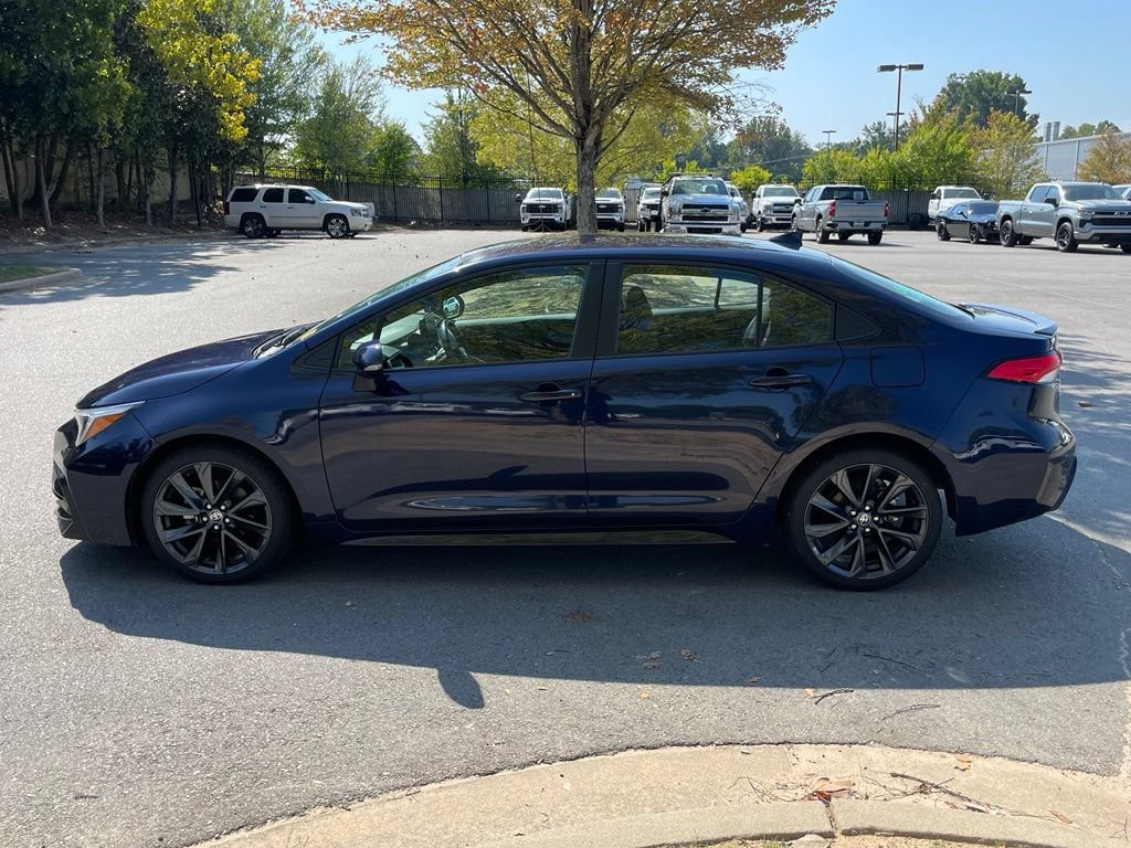 Used 2025 Toyota Corolla SE FWD image 4