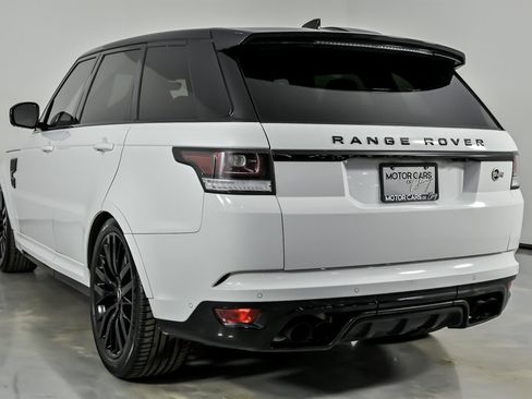 Used 2017 Land Rover Range Rover Sport SVR image 10