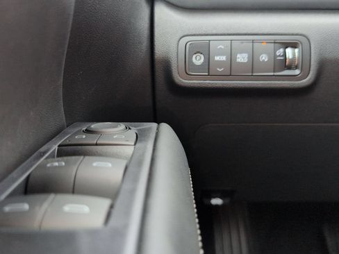New 2027 GMC Terrain Elevation w/ Elevation Premium Package FWD image 16