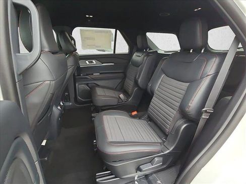 New 2026 Ford Explorer ST-Line image 15