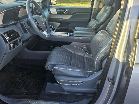 Used 2020 Lincoln Navigator L Black Label image 3