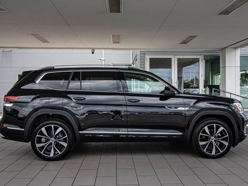 New 2026 Volkswagen Atlas SEL Premium R-Line AWD/4WD image 3