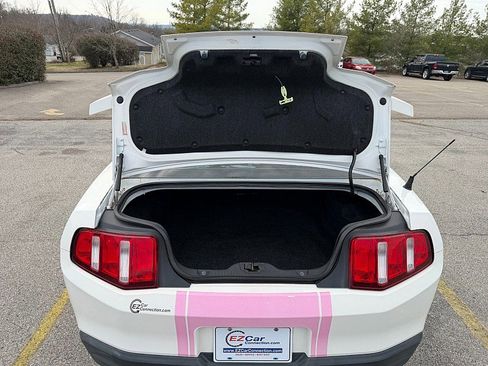 Used 2010 Ford Mustang Coupe image 27