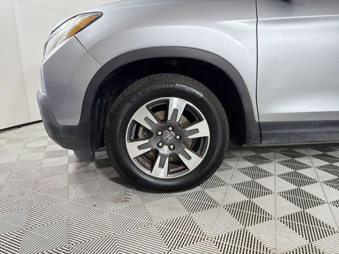 Certified 2018 Honda Ridgeline RTL-T image 12