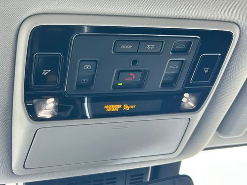 Used 2026 Toyota Grand Highlander FWD image 19