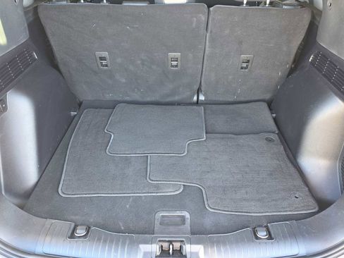 Used 2022 Ford Escape SE image 23