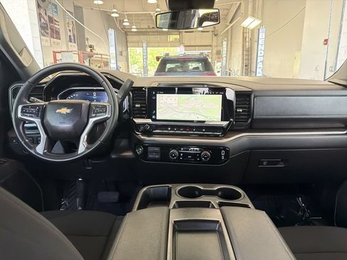 Used 2026 Chevrolet Silverado 3500 LT AWD/4WD image 21