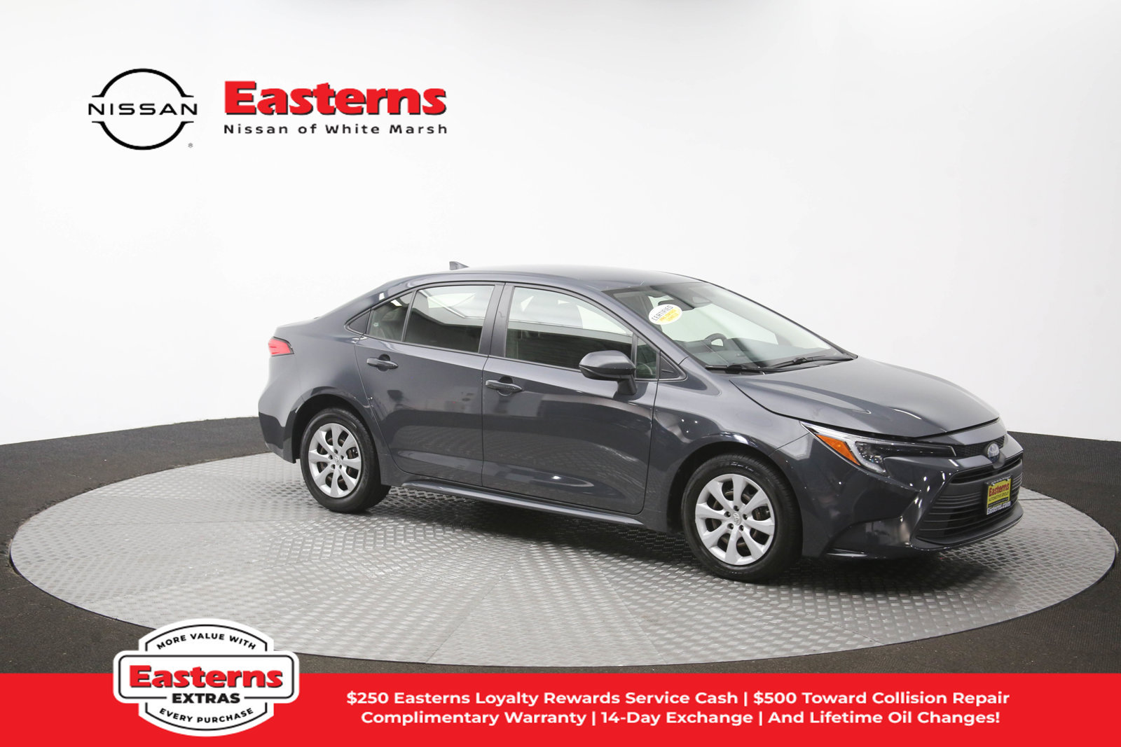 Used 2023 Toyota Corolla LE w/ Carpet Mat Package (TMS) FWD image 81