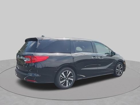 Used 2018 Honda Odyssey Elite image 9