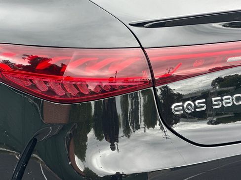 Certified 2024 Mercedes-Benz EQS 580 4MATIC Sedan image 12