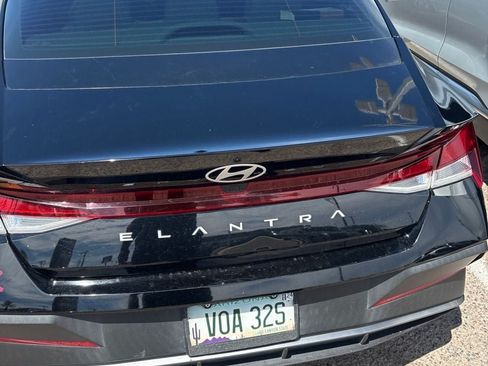 Used 2024 Hyundai Elantra SEL FWD image 14