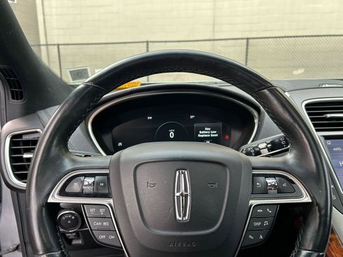 Used 2020 Lincoln Nautilus Reserve w/ Cargo Utility Package image 12