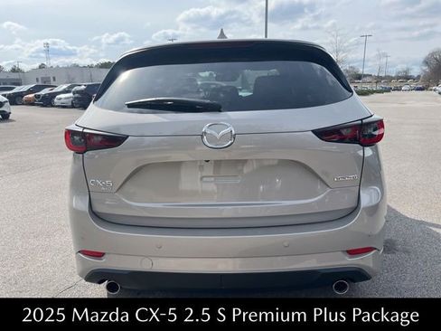 New 2025 MAZDA CX-5 AWD 2.5 S w/ Premium Plus Pkg image 4