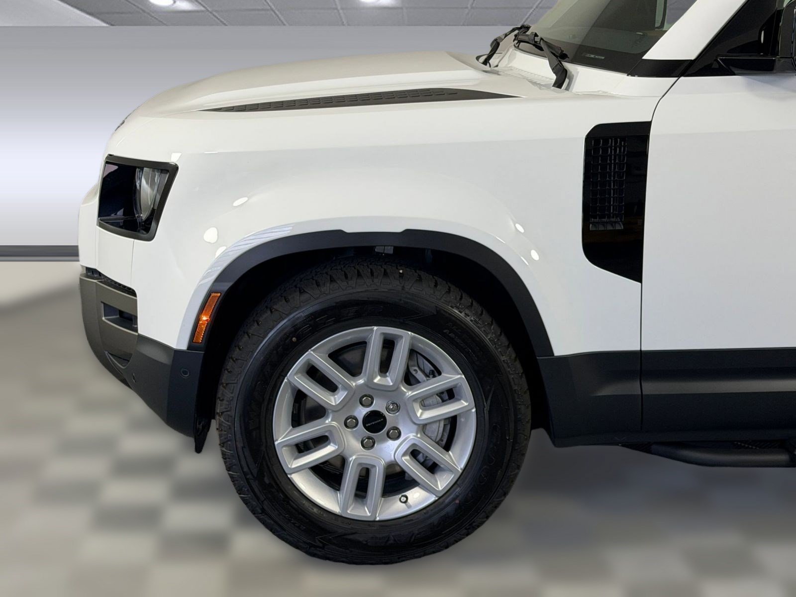 New 2026 Land Rover Defender 130 S AWD/4WD image 11