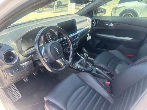 Used 2022 Kia Forte GT FWD image 9