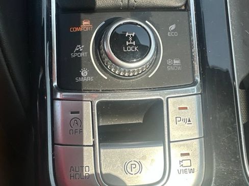 Used 2021 Kia Telluride SX w/ Nightfall Edition Package AWD/4WD image 5