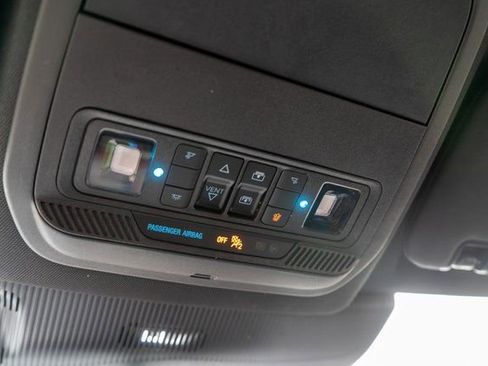Used 2025 Ford Explorer ST AWD/4WD image 37