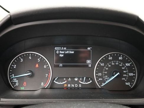 Used 2019 Ford EcoSport SE w/ SE Convenience Package image 20