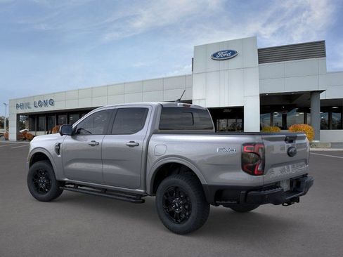 New 2026 Ford Ranger Lariat w/ FX4 Off-Road Package AWD/4WD image 4