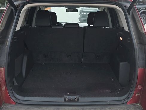 Used 2019 Ford Escape Titanium AWD/4WD image 9
