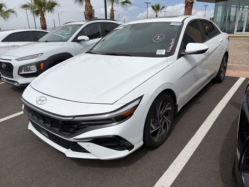 Certified 2024 Hyundai Elantra Limited FWD image 1