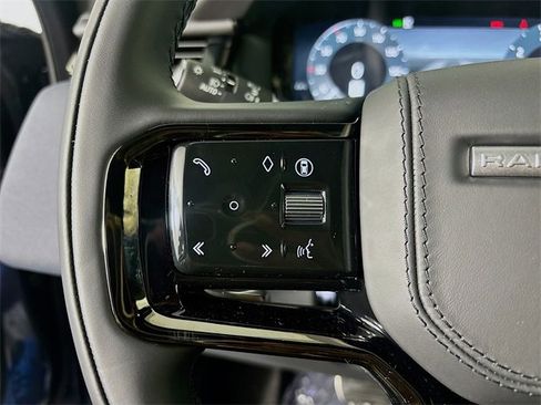 New 2026 Land Rover Range Rover Velar Dynamic SE image 10