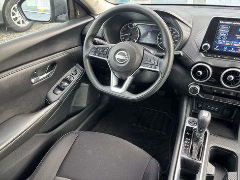 Used 2024 Nissan Sentra SV image 31