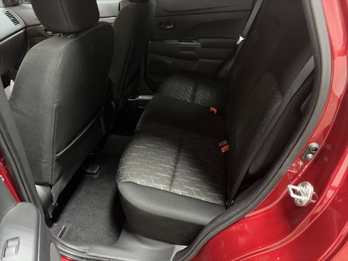 Used 2025 Mitsubishi Outlander Sport ES AWD/4WD image 23