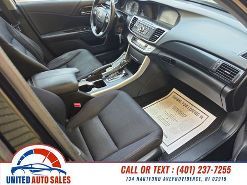 Used 2013 Honda Accord Sport image 13