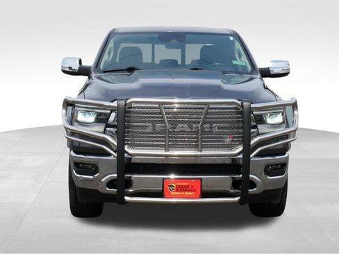 Used 2022 RAM 1500 Laramie AWD/4WD image 2
