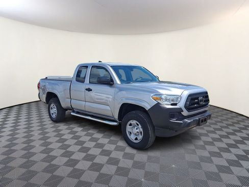 Used 2023 Toyota Tacoma SR AWD/4WD image 5