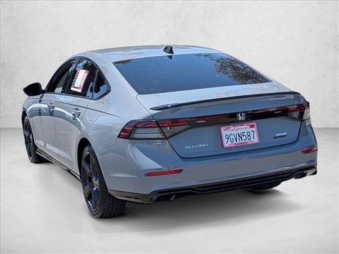 Used 2023 Honda Accord Sport image 8