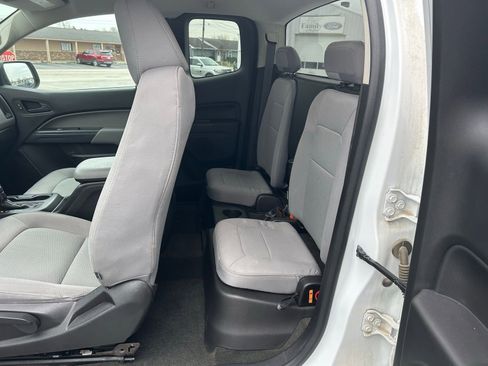 Used 2017 Chevrolet Colorado W/T w/ WT Convenience Package image 19