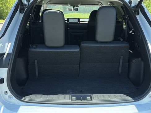 Used 2024 Mitsubishi Outlander AWD image 34