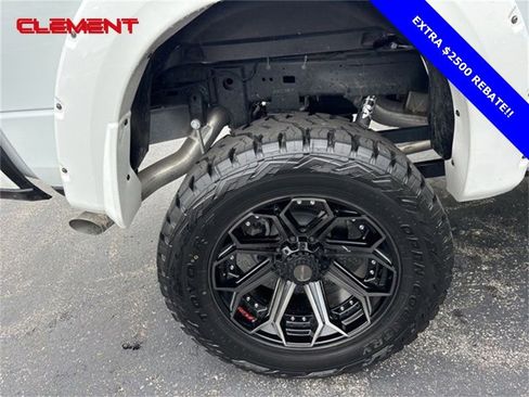 New 2024 RAM 2500 Laramie w/ Night Edition image 31