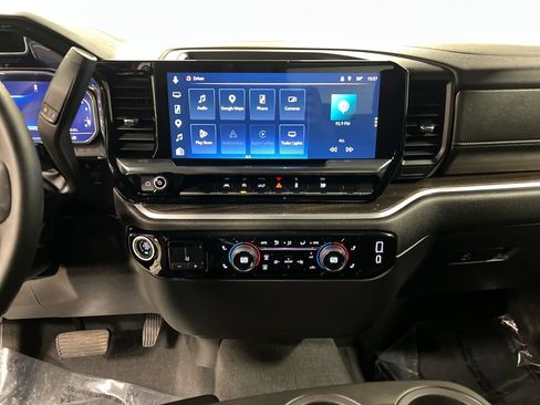 Certified 2025 Chevrolet Silverado 1500 LT AWD/4WD image 23