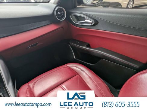 Used 2020 Alfa Romeo Giulia w/ Nero Edizione RWD image 15