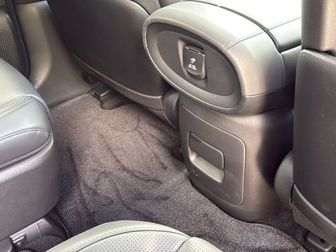 Used 2026 Hyundai Palisade Calligraphy FWD image 17
