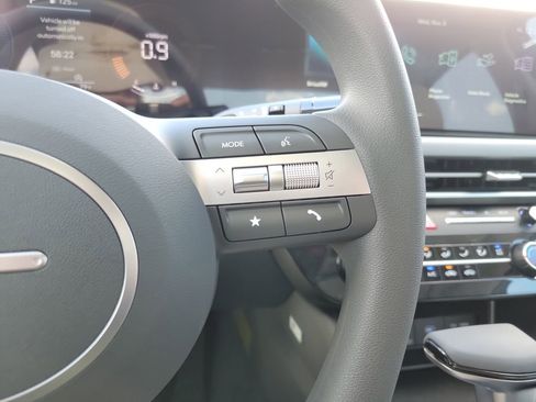 New 2025 Hyundai Sonata SE FWD image 14