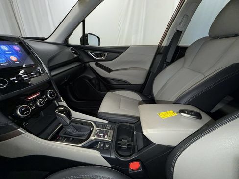 Used 2021 Subaru Forester Limited AWD/4WD image 23