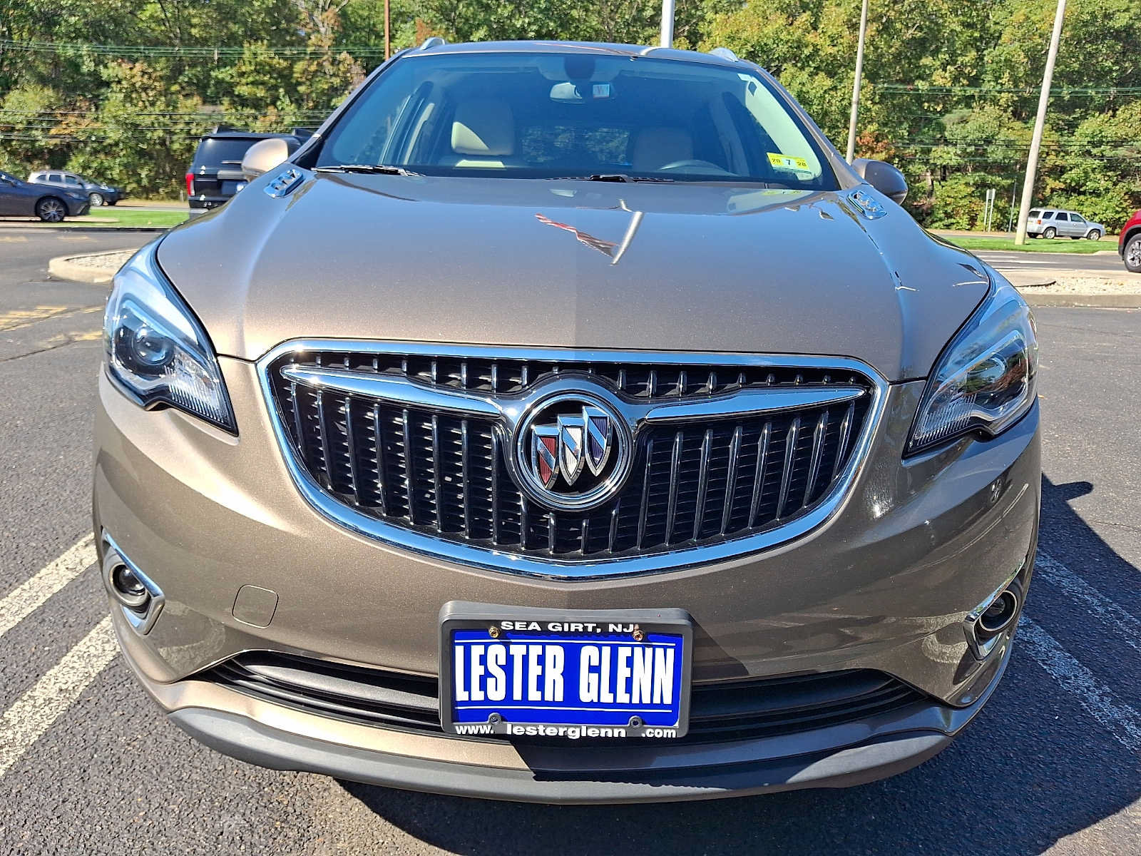 Used 2019 Buick Envision Essence AWD/4WD image 2