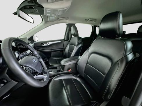 Used 2024 Ford Escape Platinum AWD/4WD image 11