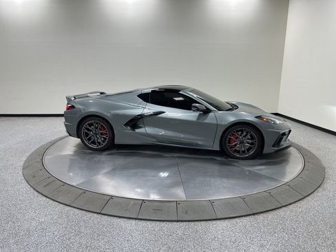 Used 2023 Chevrolet Corvette Stingray Preferred Cpe w/ Z51 Performance Package image 4